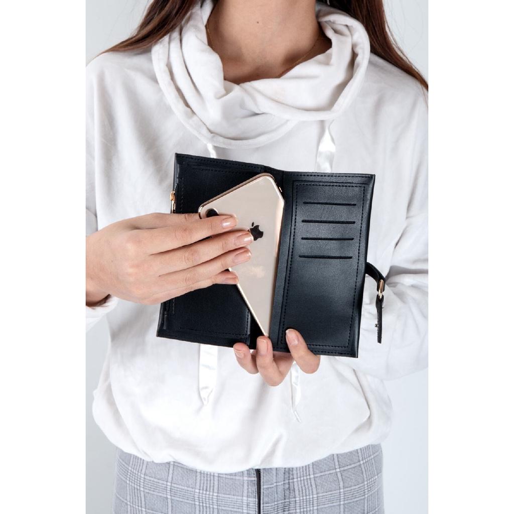 Red Women's Wallet With Soft Skin Buckle And Multi-compartment Accessory