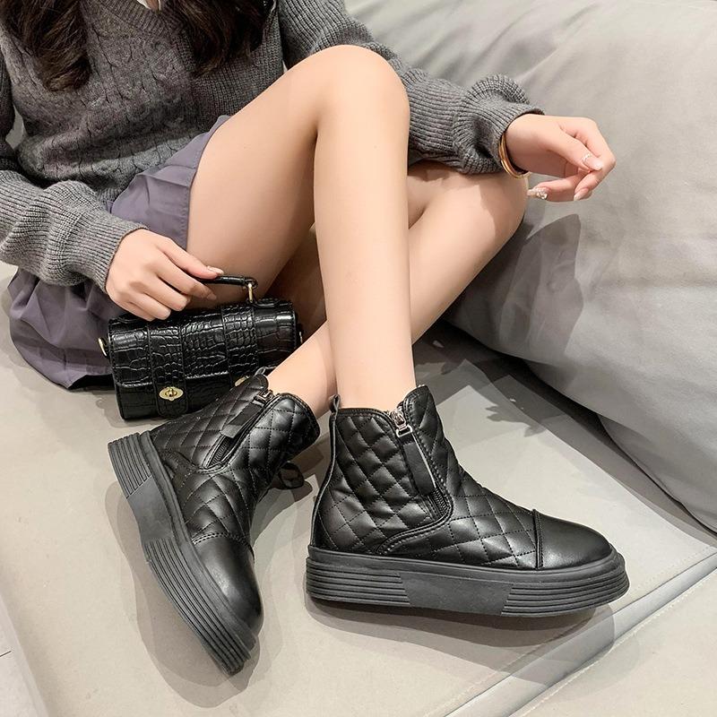 New winter thickened warm short boots women's casual cotton shoes soft leather flat non-slip snow boots women