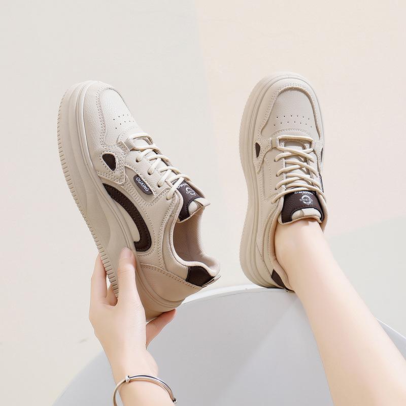 Осенняя легкая обувь Новые женские студенческие спортивные туфли с подъёмным дном Повседневная женская обувь