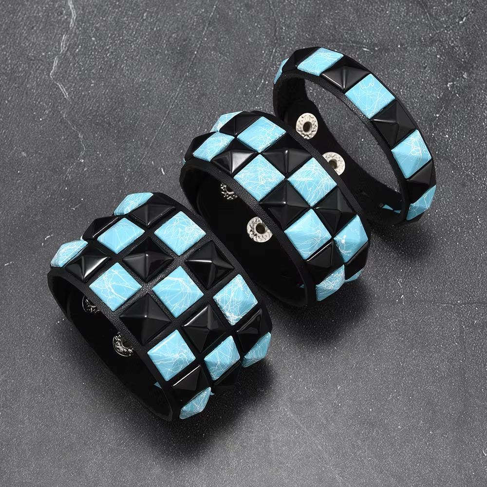Vintage Big Wide Bracelet Contrasting Gothic Punk Bracelet Rivets Leather Wristband  Male Female
