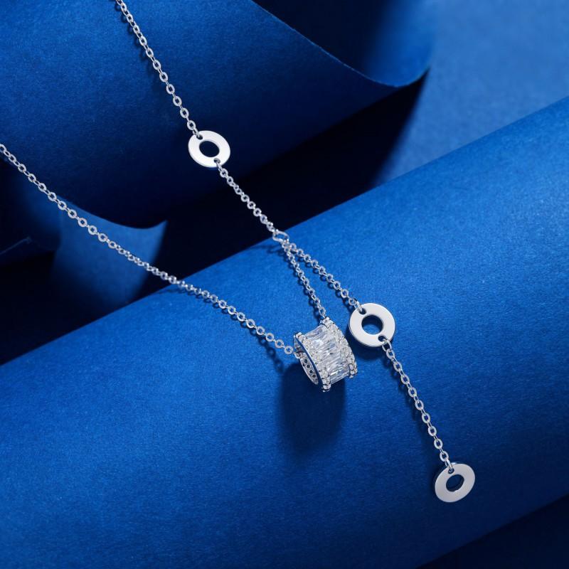 Womens Tassel Clavicle Necklace Micro-set Zircon Light Luxury Fashion Jewelry