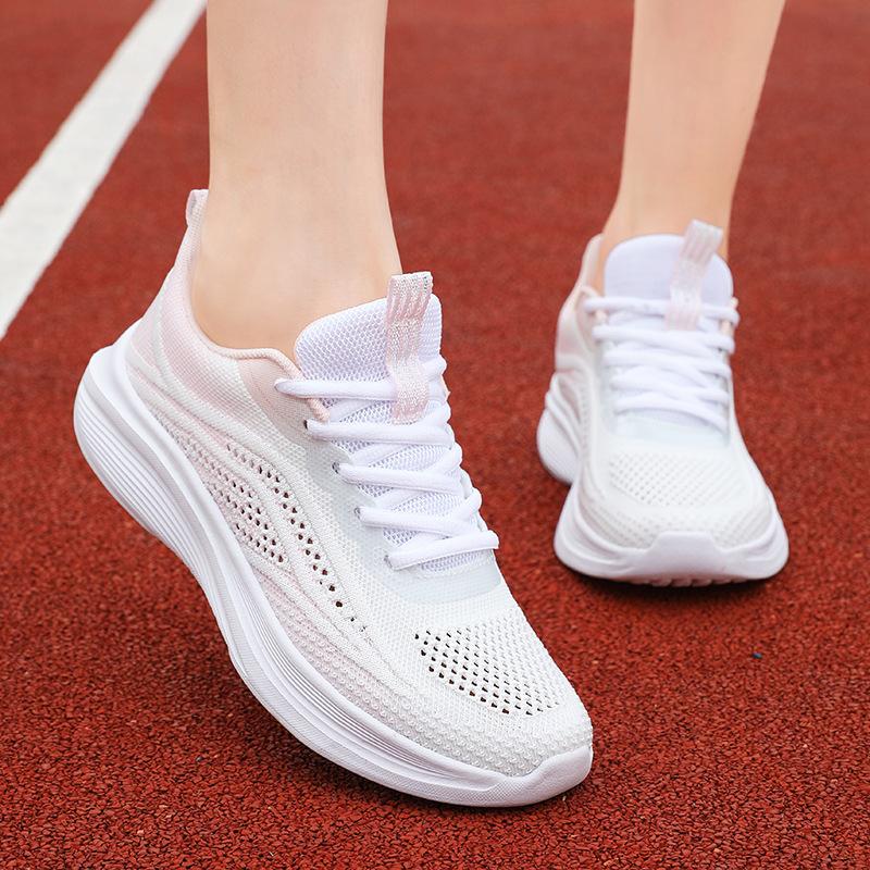 Summer new mesh soft-soled casual shoes fly-woven single-mesh breathable and lightweight running sports shoes