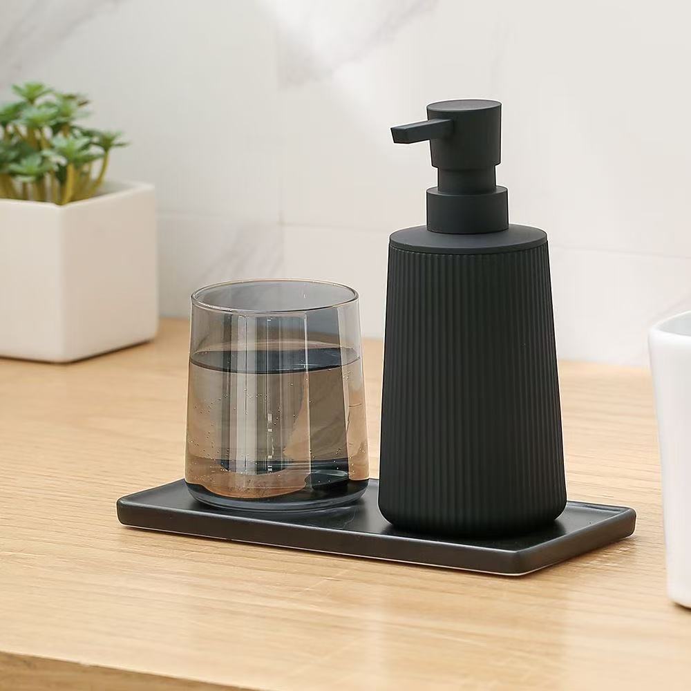 Separate lotion bottles are used for hand sanitizer, hand cream, dishwashing liquid, bathroom, kitchen, hotel and Mingsu plastic