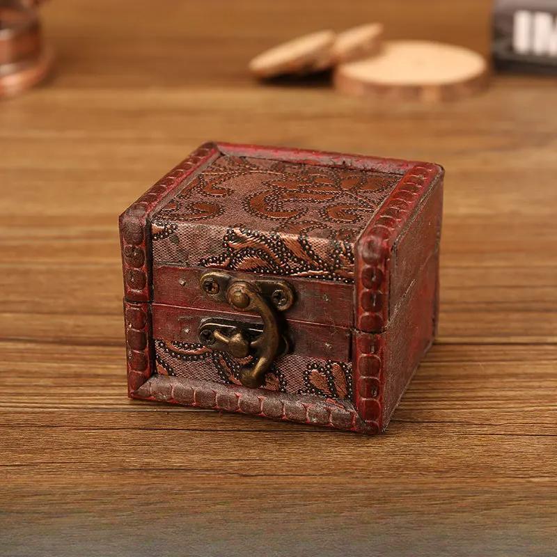 Exquisite European Vintage Wooden Small Storage Box Creative Badge Brooch Jewelry Box Imitate-Old Hand Made Tabletop Ornament