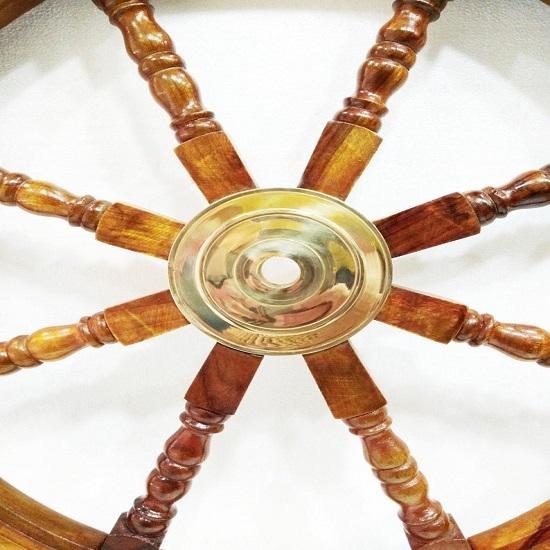 Деревянный руль корабля Пиратский деревенский капитан Колесо корабля Морское колесо Латунный якорь Руль корабля