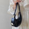 IELGY French Niche Design Dark Wind Crescent All-match Single Shoulder Bag Women