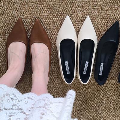 Толстый каблук 3 см новый низкий каблук заостренный низкий каблук балетки с мелким вырезом универсальная женская обувь на четыре сезона туфли на высоком каблуке