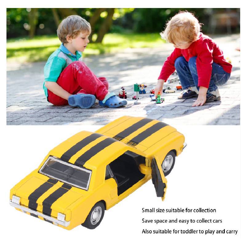 Childrens Alloy Vintage Classic Car Model With Retractable Function For Playroom Decor