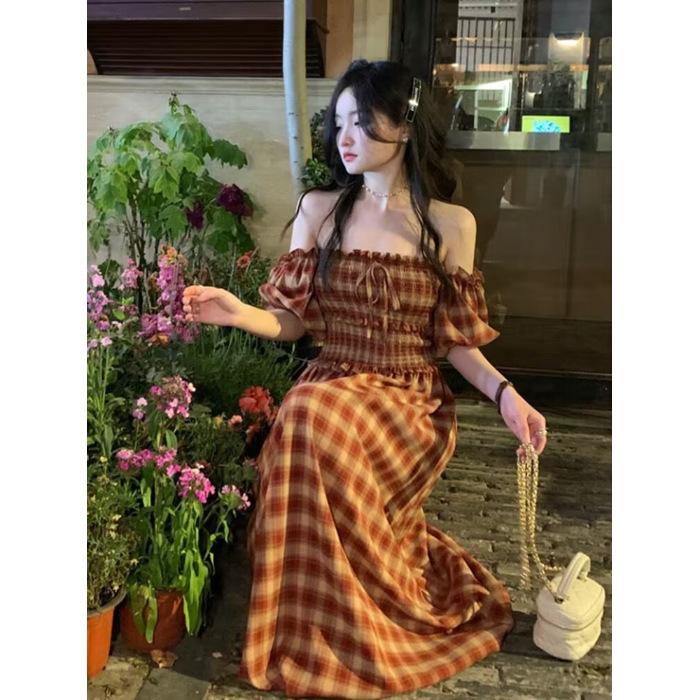 Французское Ретро Платье в Клетку Женское Летнее Чувство Дизайна для Полных Два Варианта Носки Платье с Открытыми Плечами