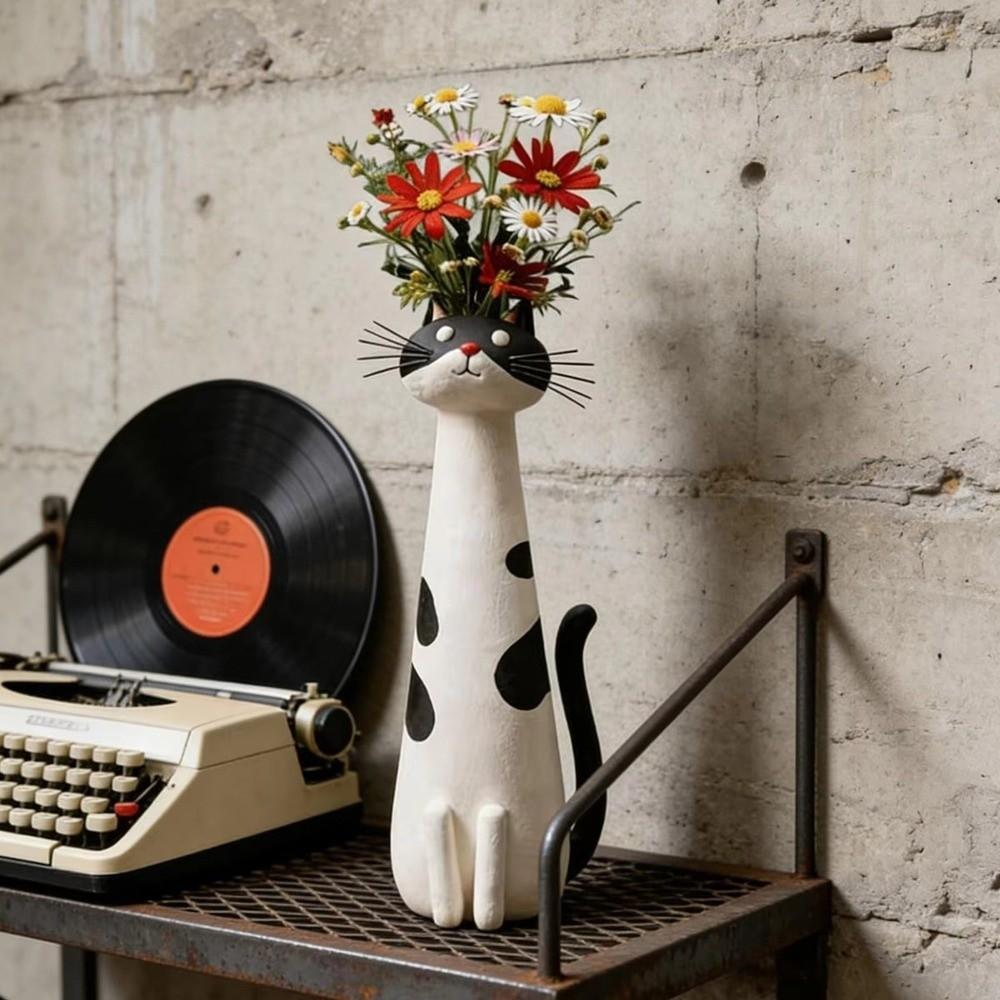 Quirky Cat Shaped Flower Planter Handcrafted Resin Cat Flower Holder Cat Bud Vase  Garden Decor