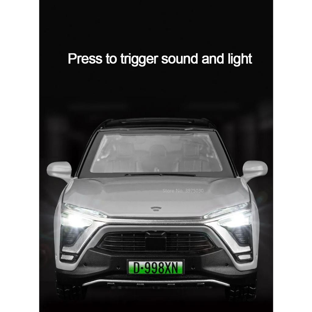 1/32 NIO ES8 SUV Alloy Car Model Toy Metal Diecast Simulation Off Road Vehicle Door Opened Pull Back Collection Toy for Boy Gift