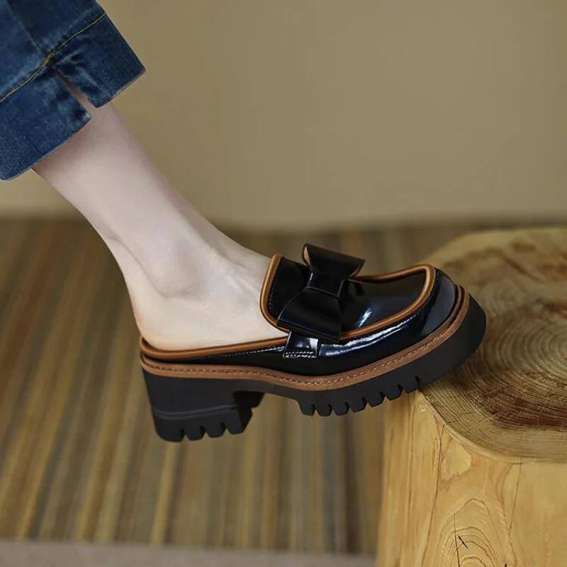 Shoes Ladies' Slippers Cover Toe Platform Luxury Slides Mules for Women Med Pantofle Designer New Flat PU Patent Chaussure