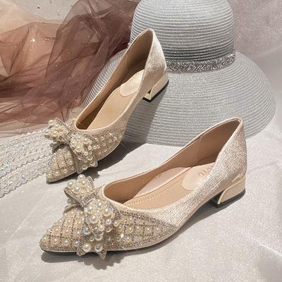 Новые туфли на среднем каблуке в стиле феи, универсальные туфли на высоком каблуке с жемчужным узором, бабочкой и толстым каблуком, с острым носком, модные туфли-одиночки