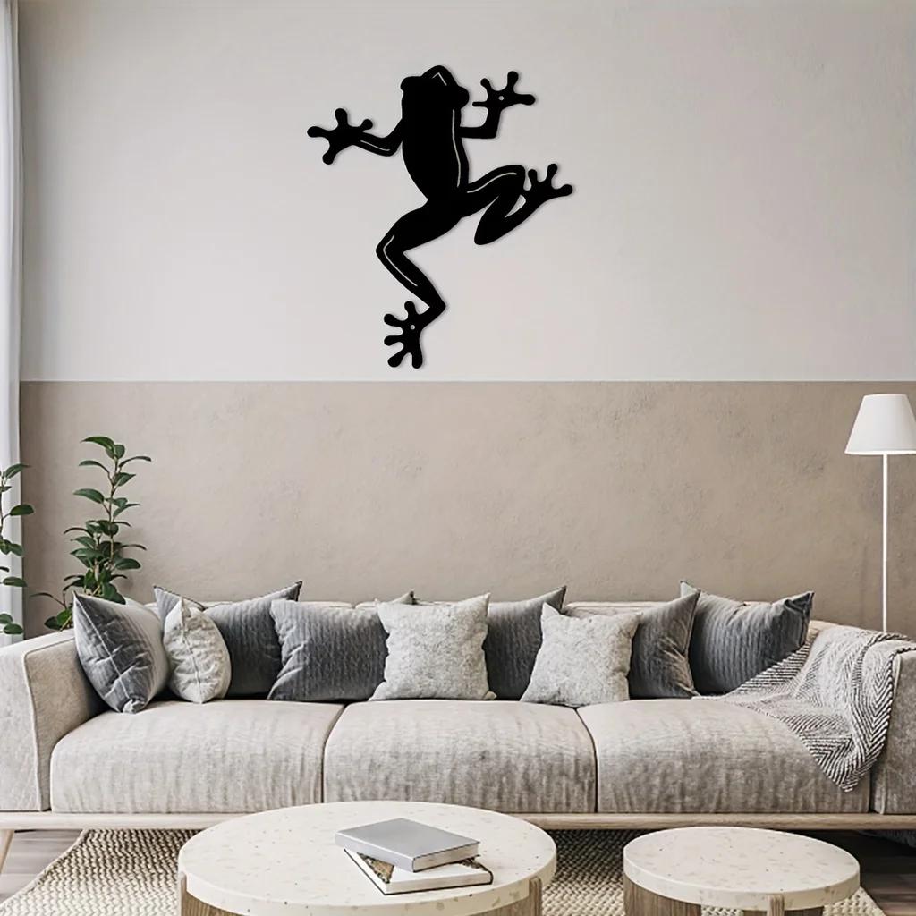 Metal Frog Wall Decor Artistic Wall Sculpture Elegant Metal Hanging for Living Room & Bedroom Stylish Indoor & Outdoor Home