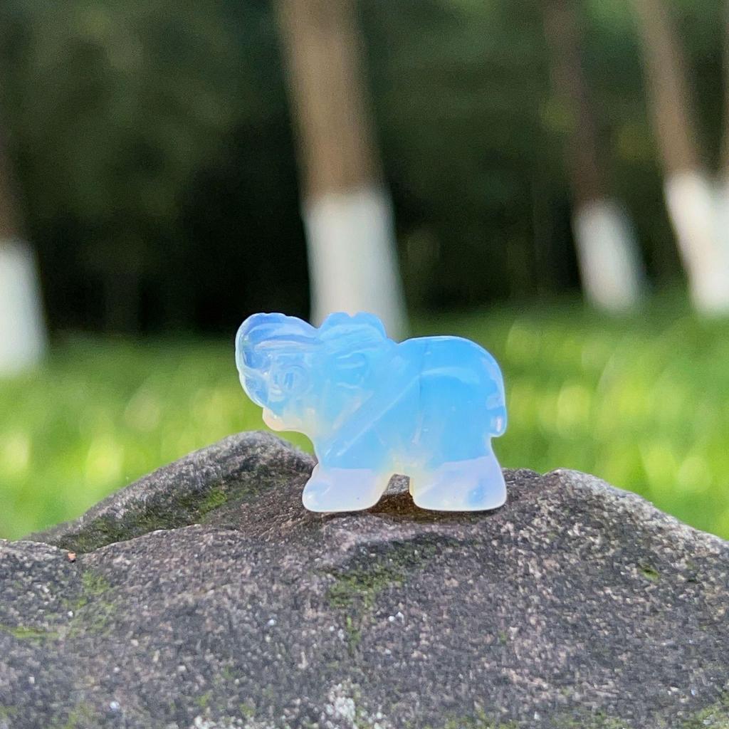 Мини-слон из натурального хрустального агата для детского научного образования