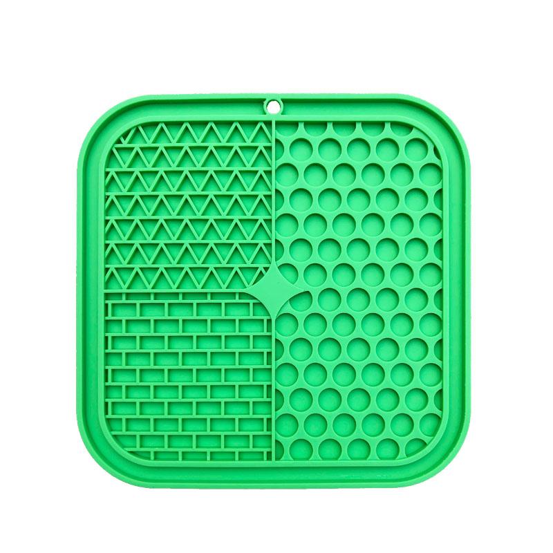 Silicone Dog Lick Pad Pet Dogs Cats Slow Food Bowls with Suction Cup Feeding Food Bowl Dog Slow Feeders Treat Dispensing