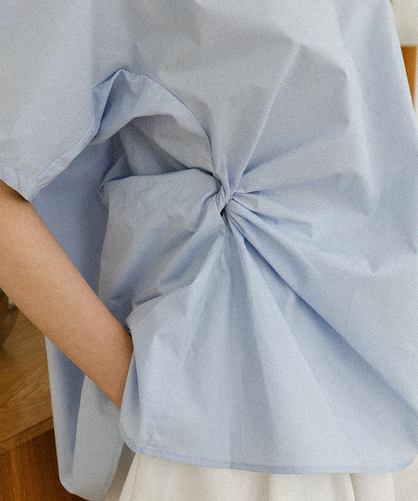 KNOWING Twisted Blouse (Sky)
