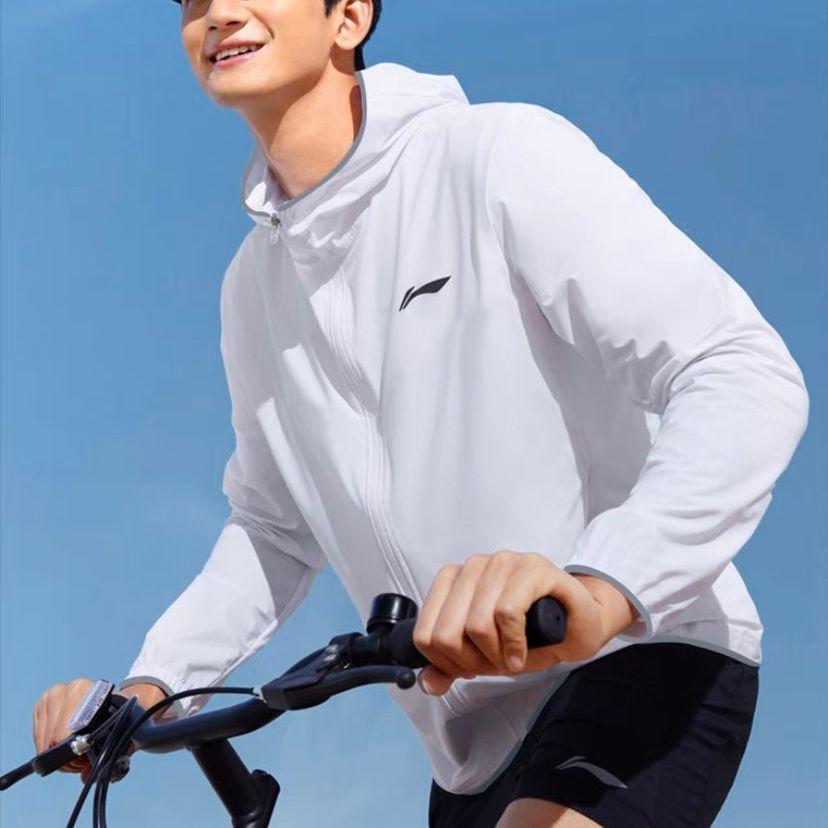 Li Ning однотонная куртка с капюшоном и длинными рукавами, ультралегкая солнцезащитная куртка унисекс, белая YFDT065-1