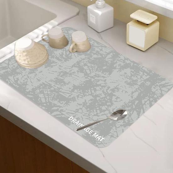 Коврик для сушки посуды для кухонной стойки. Нескользящий абсорбирующий коврик для слива. Экологичный термостойкий коврик для сушки посуды для раковин.