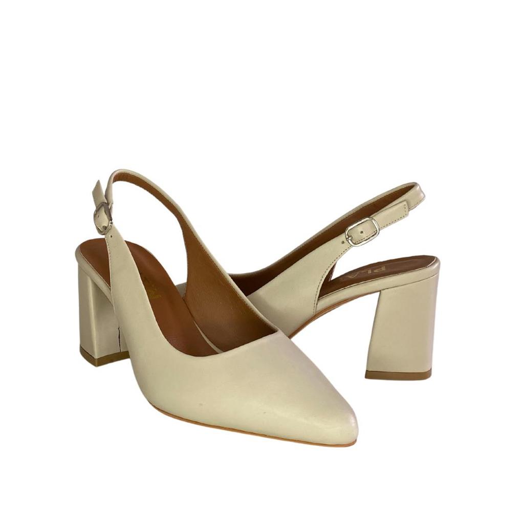 Женские классические туфли на каблуке из натуральной кожи