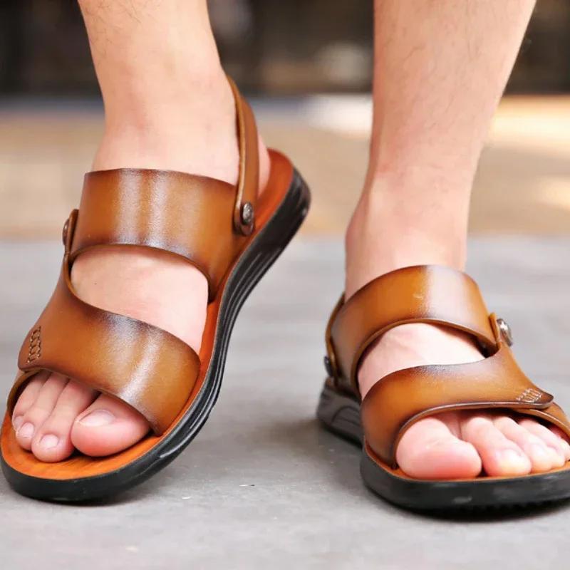 Классические новые мужские сандалии, сандалии из натуральной кожи для мужчин, уличные пляжные тапочки, кожаная обувь, 2024 Sandalias De Hombre