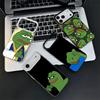 Смешной Грустный Лягушонок Пепе Мем Ударопрочный Чехол для Телефона для iPhone 17 Air 16 16E 15 Pro Max 14 Plus 13 Mini 12 Задняя Крышка Противоударный Веселый