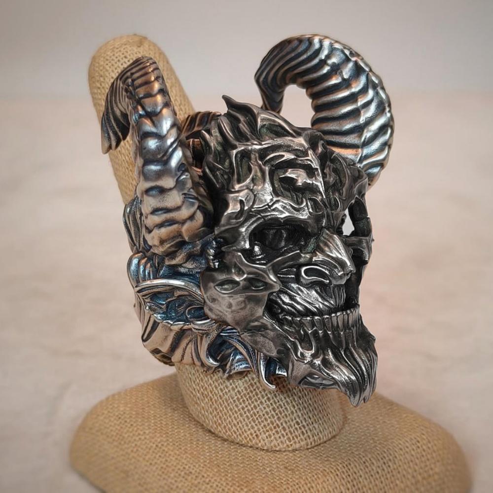 Vintage Punk Stainless Steel Skull Rings For Men Gothic Punk Heavy Demon Lord Skull Rings Hip Hop Motorcycle Rock Biker Jewelry