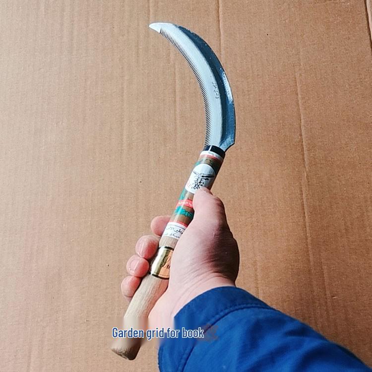 All-Steel Small Scythe with Wooden Handle & Serrated Blade - Ideal for Grass Cutting & Weeding