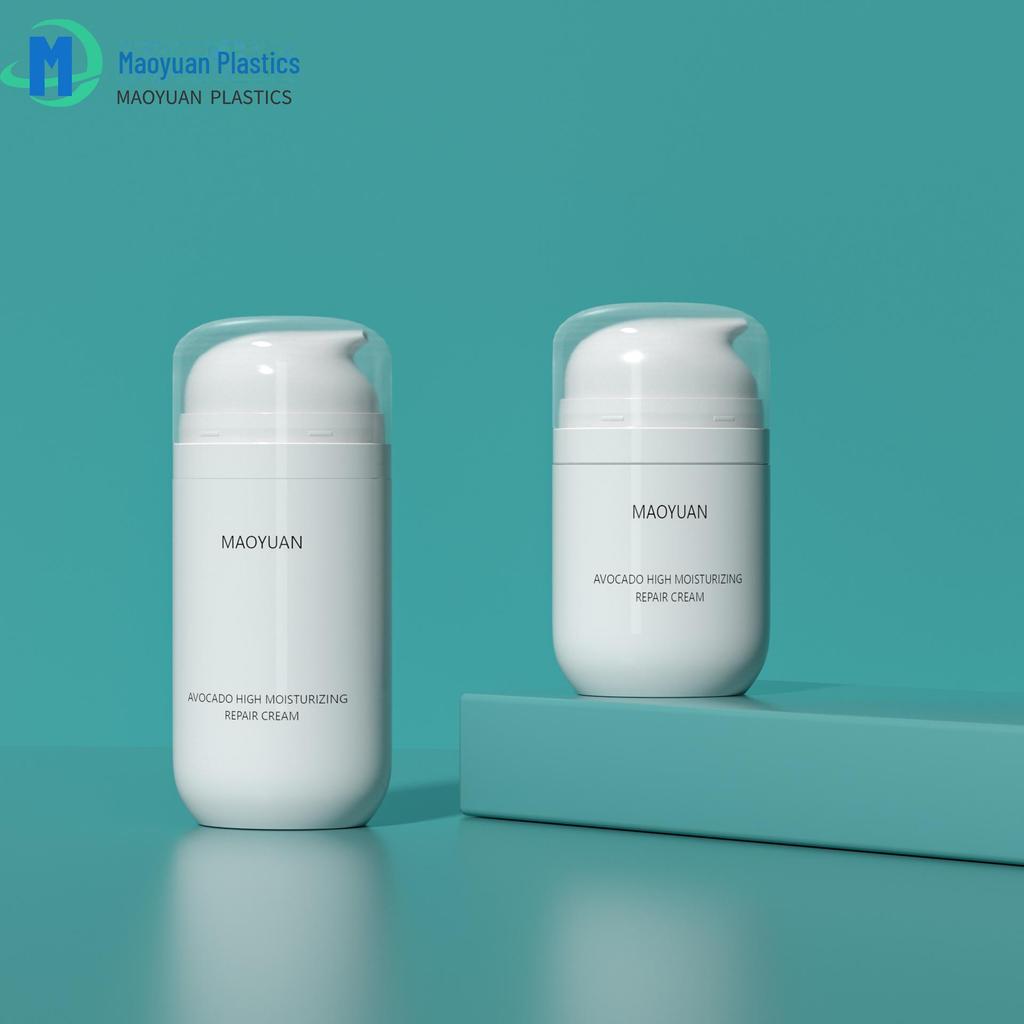 Набор из 50 мл флакона с вакуумным насосом для солнцезащитного крема и 100 мл флакона с увлажняющим лосьоном