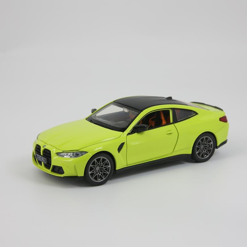 CCA 1:23 simulation BMW M4 G82 alloy car model ornament collection, doors and hood can be opened, steering and sliding ornament