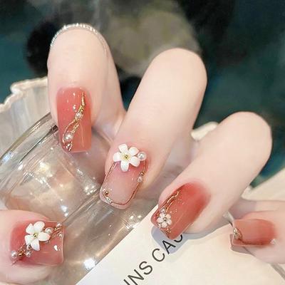 24 шт. Long Island Iced Tea Nail Art Короткие тонкие трехмерные рельефные камелии Маленькие свежие таблетки для дизайна ногтей Ношение готового ногтя