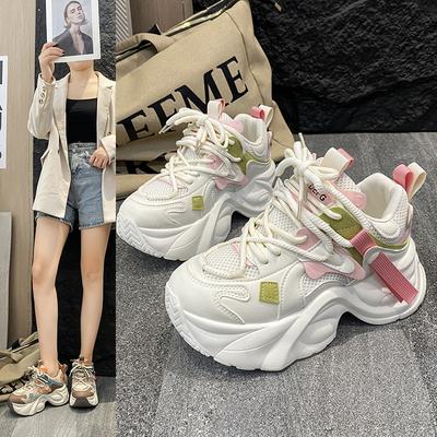 Детские кроссовки папины 2025 новая весна дышащие маленькие белые повседневные туфли на толстой подошве с внутренней танкеткой женские спортивные туфли