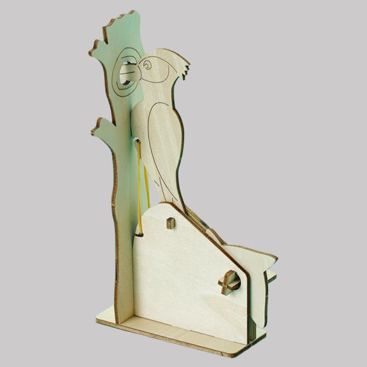 Дятел Ручная работа DIY Технология Мелкое производство Детская образовательная игра Учебные пособия Маленькие изобретения Модель Творческие материалы