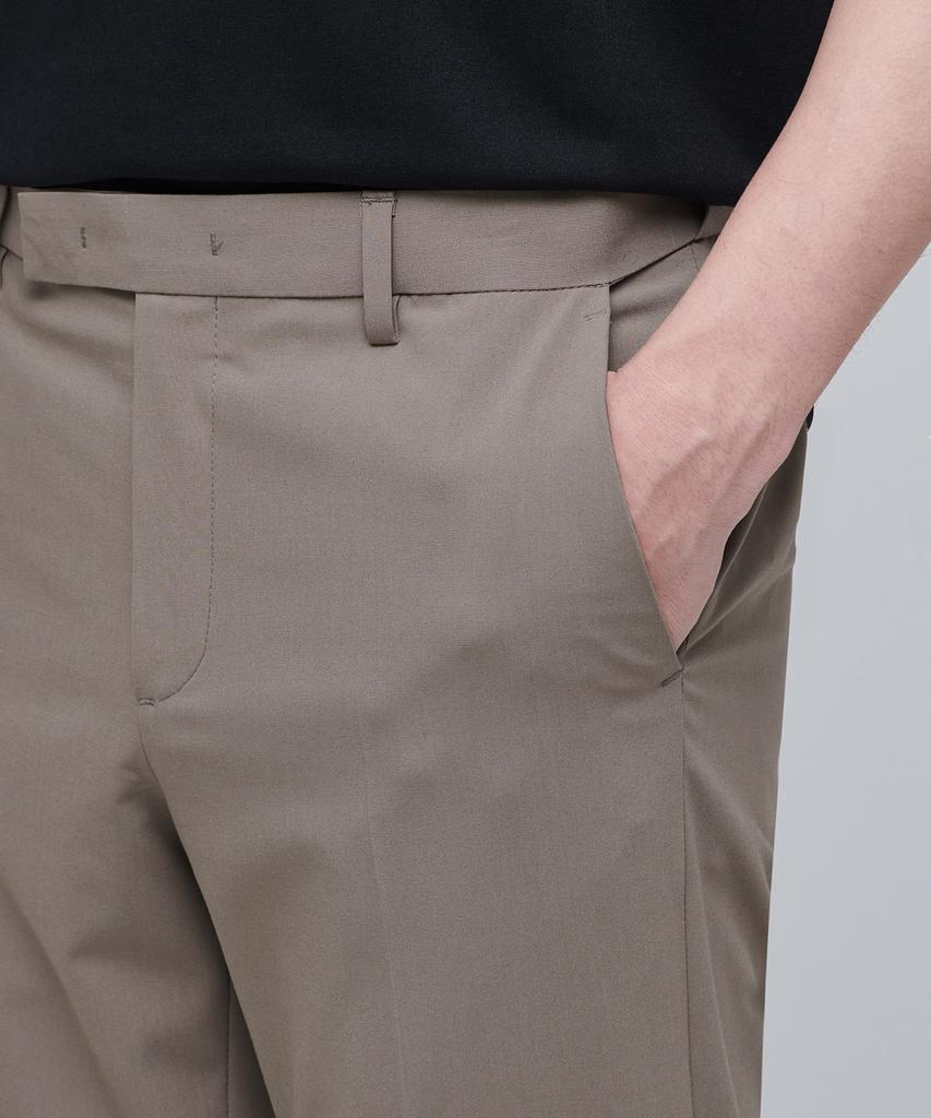 MUSINSA STANDARD [Cooltandard] Semi-Wide Hidden Elastic Waist Slacks [Dusty Beige]
