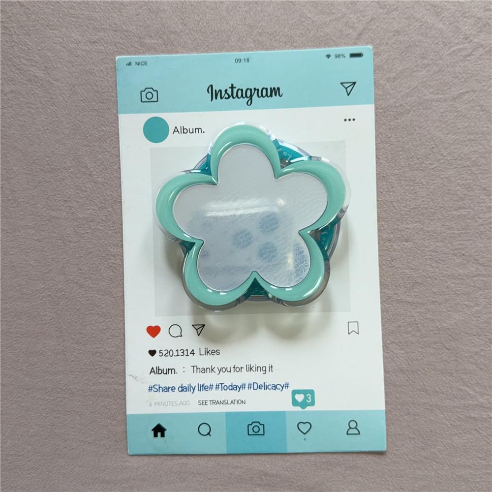 Jade Green Magnetic Floral Stand for iPhone 17 Pro Case Compatible with New 15 Pro 16PM Female