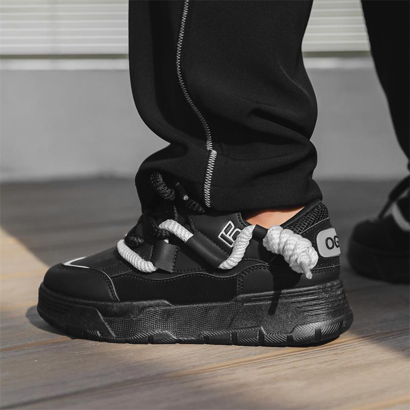 Chunky Vulcanized Shoes For Men Fashion Casual Sport Walking Sneakers Street Style Platform Men’s Basketball Canvas Sneakers New