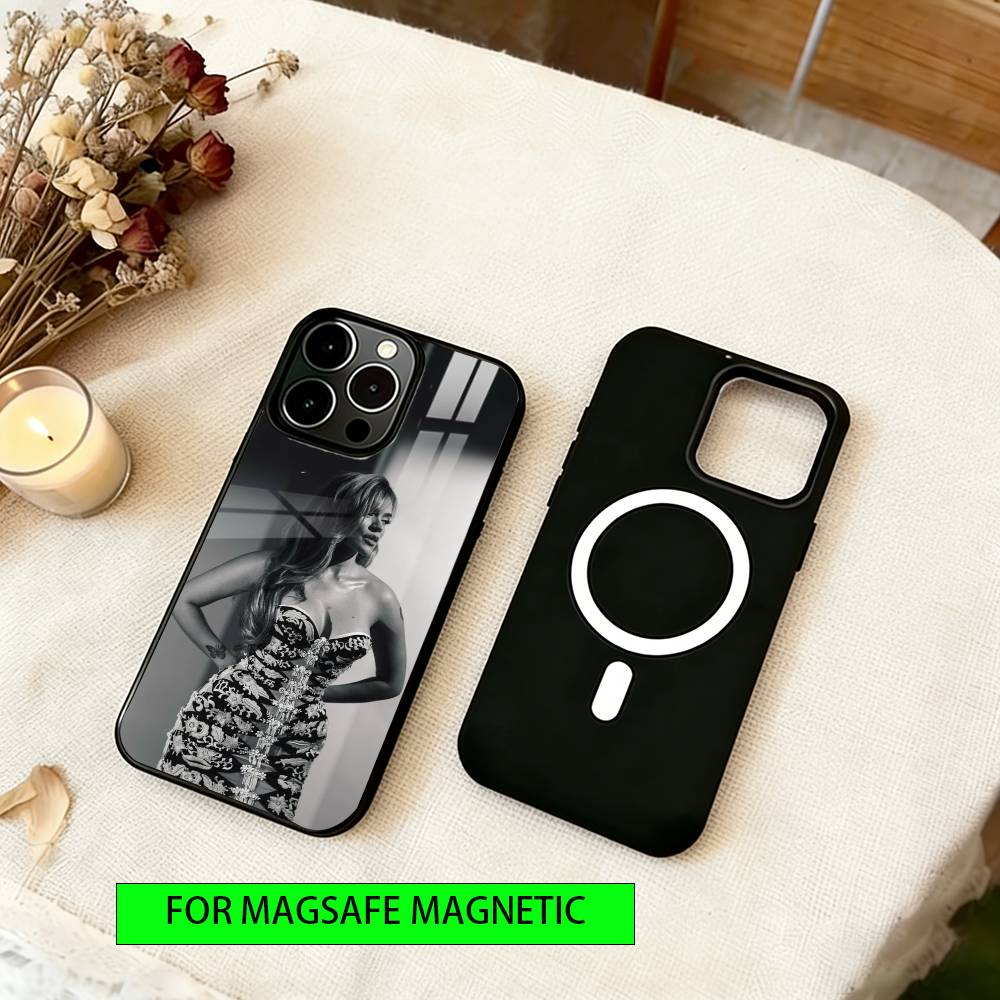 Singer Karol G Phone Case For iPhone17,16,15,14,13,12,11 Plus,Pro Magnetic with Magsafe Wireless Charging