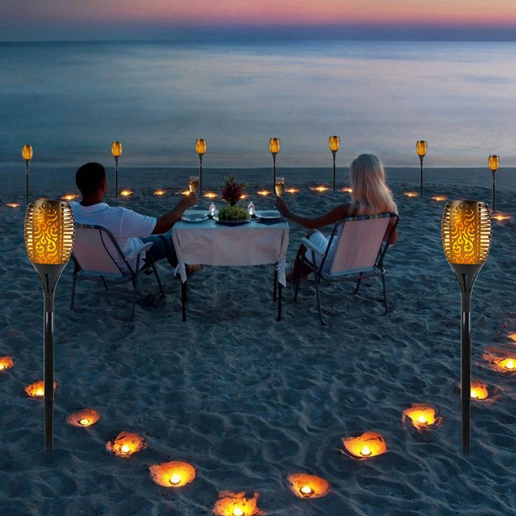 Трансграничные солнечные огни-факелы на колышках для сада и газона