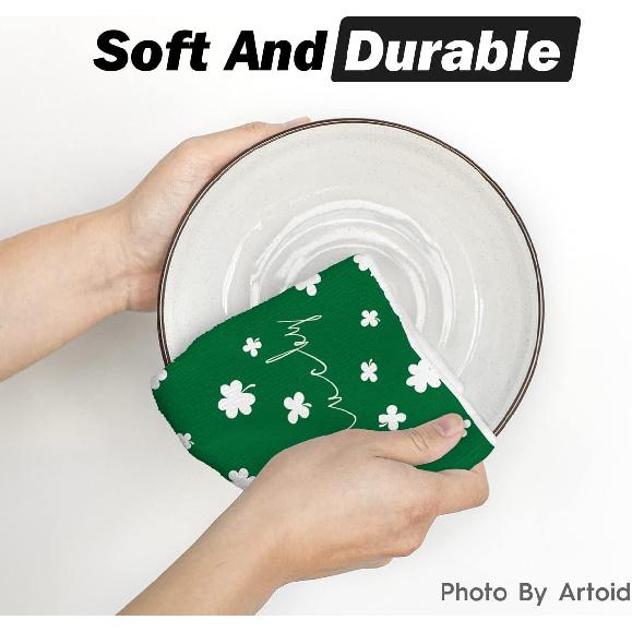 Artoid Mode Green Clover Shamrock Lucky St. Patrick's Day Kitchen Towels Dish Towels, 18x26 Inch Seasonal Decoration Hand Towels Set of 4