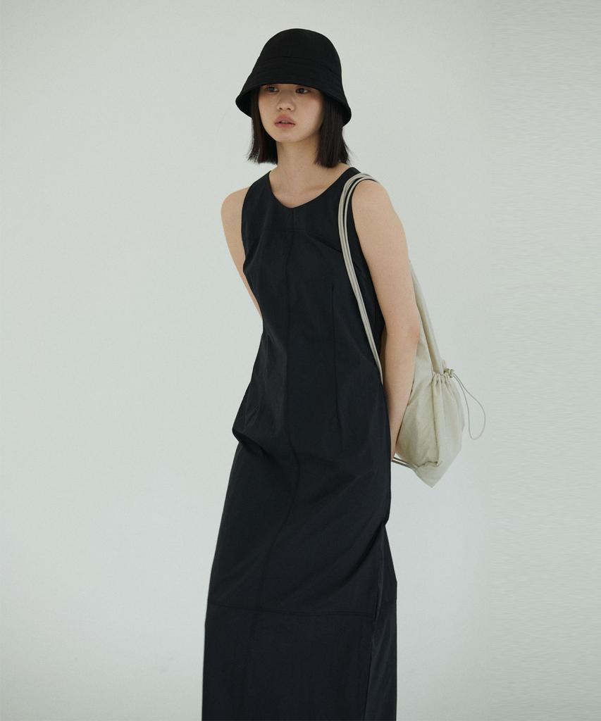 38 Come On Common Nylon Sleeveless Dress (Black)