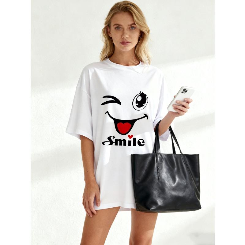 Oversized T Shirt Black Winking Face With Heart Tongue And Smile Text Casual Wear For Women Summer Outfit Streetwear Fashion Top