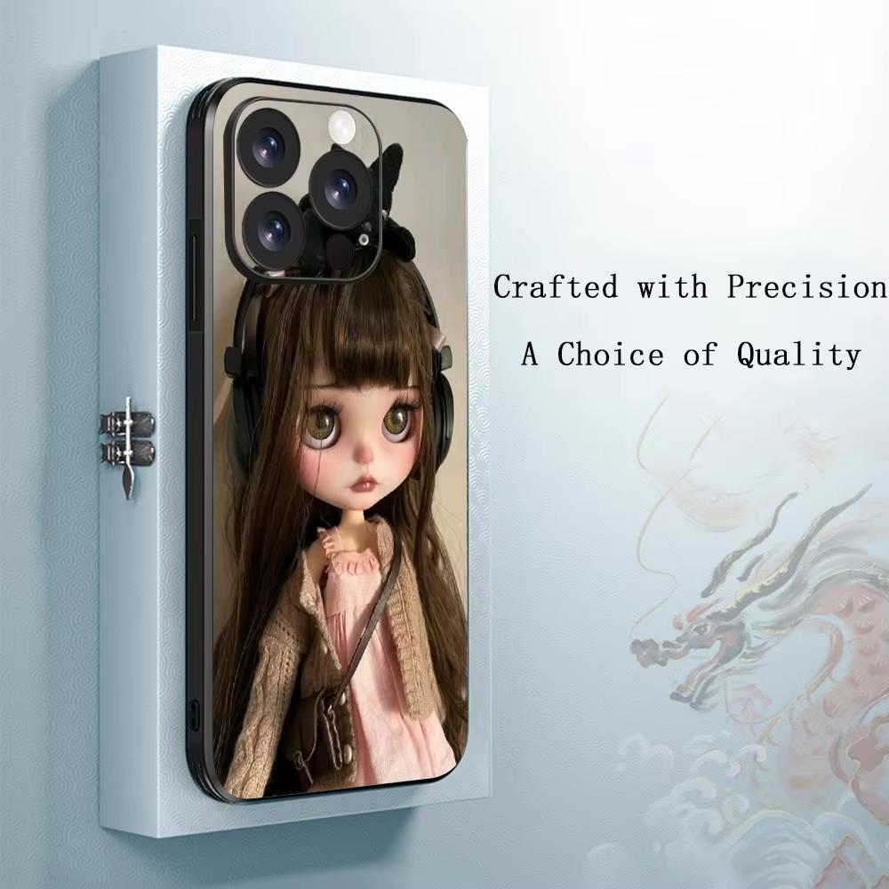 Bl-ytheS Милый дизайн модной куклы Чехол для телефона Для iPhone 17 16 16e 15 14 13 12 11 Plus Mini Pro Max Мягкий черный Ударопрочный чехол