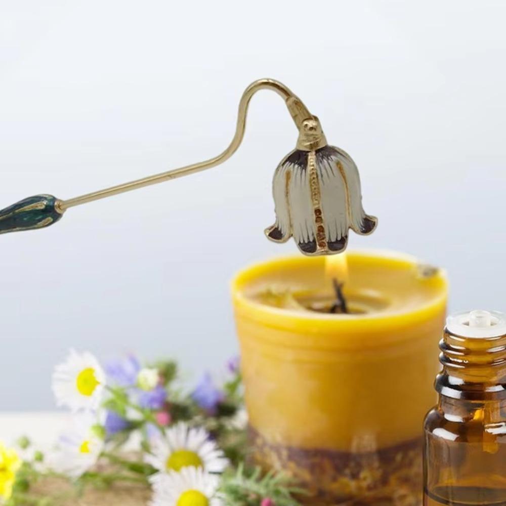 Metal Flower-Shaped Candle Extinguisher Candle Stopper Decorative Candle Cover for Home Decor