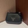[Pre-Owned] Saffiano Leather Shoulder Bag With Gold Chain - Very Good #1WFKHIF
