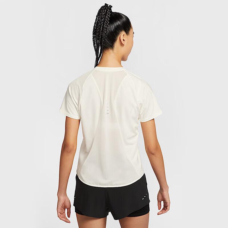 Nike Женская футболка AS W NK SWIFT DF SS TOP HM9699-133