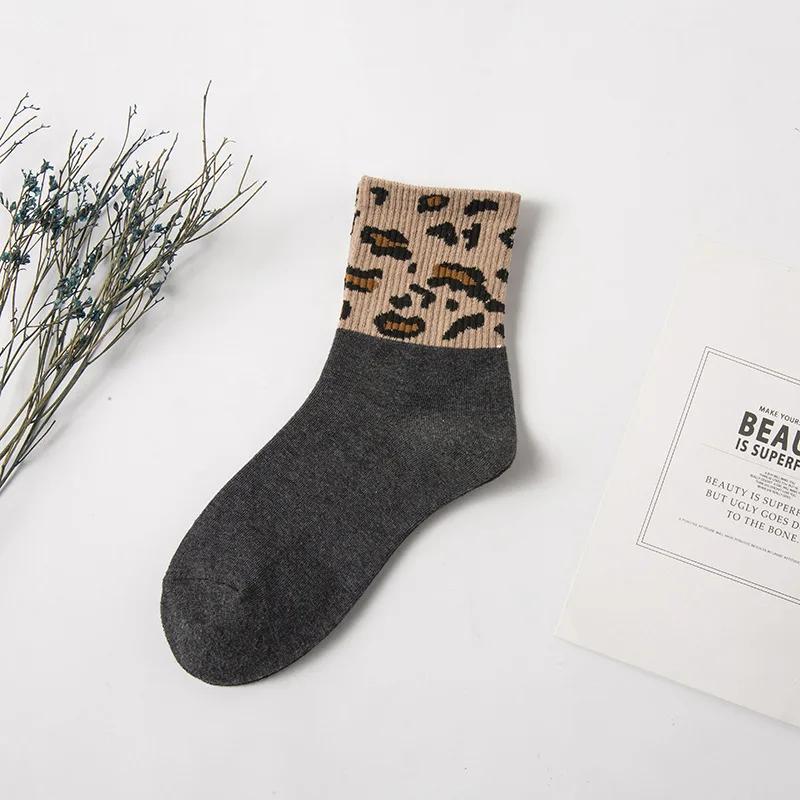 Spotted Leopard Print Women Socks Fashion Mid-Tube Socks For Girls Novelty Animal Pattern Japanese Style Autuma Spring Summer