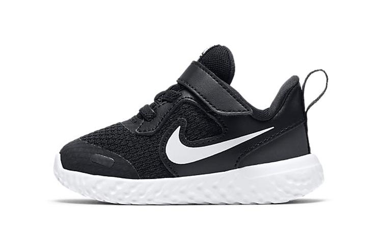 Nike REVOLUTION 5 Низкие детские кроссовки Черно-белые для младенцев и малышей BQ5673-003