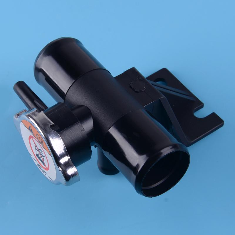 Car Plastic Radiator Coolant Filler Fill Neck with Cap Fit for Mitsubishi Lancer Outlander Sport 1350A015