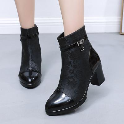7см Маленький размер 32-43 Модные вышитые ботинки из мягкой кожи на платформе Осень Зима 2025 Средний блочный каблук Ботильоны на щиколотке с мехом