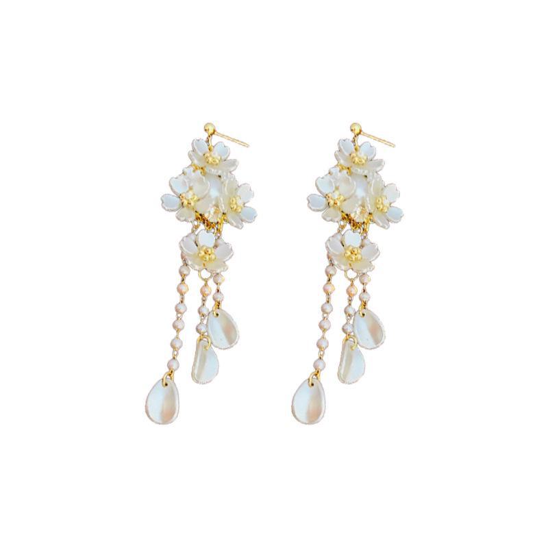 Элегантные серьги-кисточки из жемчуга 'Серебряная игла': Ретро мода и легкая роскошь